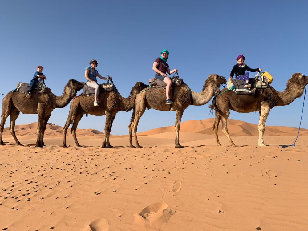 marocco con i bambini - deserto - dromedari merzouga