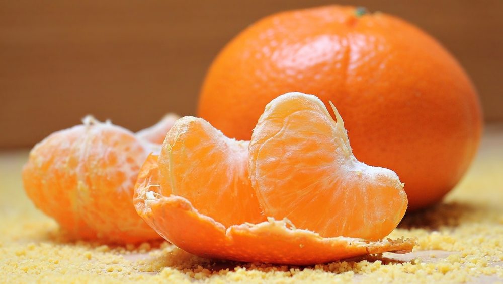 vitamina c cibi bambini alimentazione mandarini