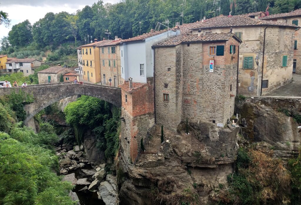 Toscana Loro Ciuffenna passeggiate