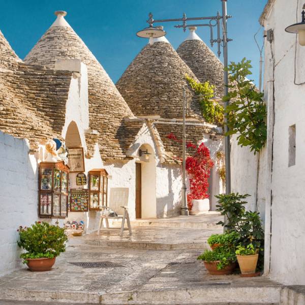 Alberobello Puglia Gite con i bambini Alberobello Puglia gite scolastiche educative