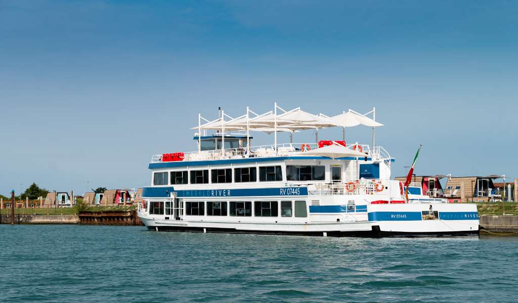 Lignano Sabbiadoro Marina Azzurra Resort alloggio insolito (1)