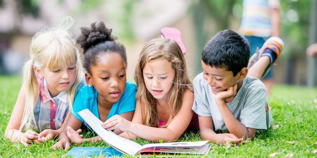 Migliori libri per bambini del 2025 da leggere in estate Migliori libri per bambini del 2025 da leggere in estate