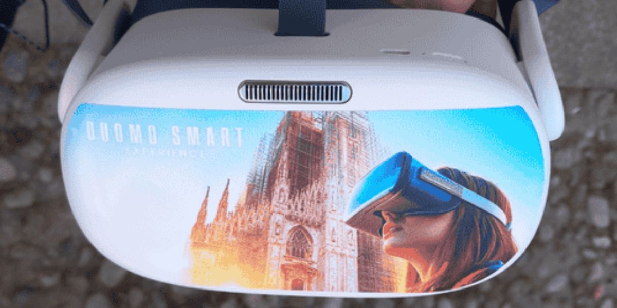 Visore realtà virtuale e aumentata Duomo di Milano tour Visore realtà virtuale e aumentata Duomo di Milano tour